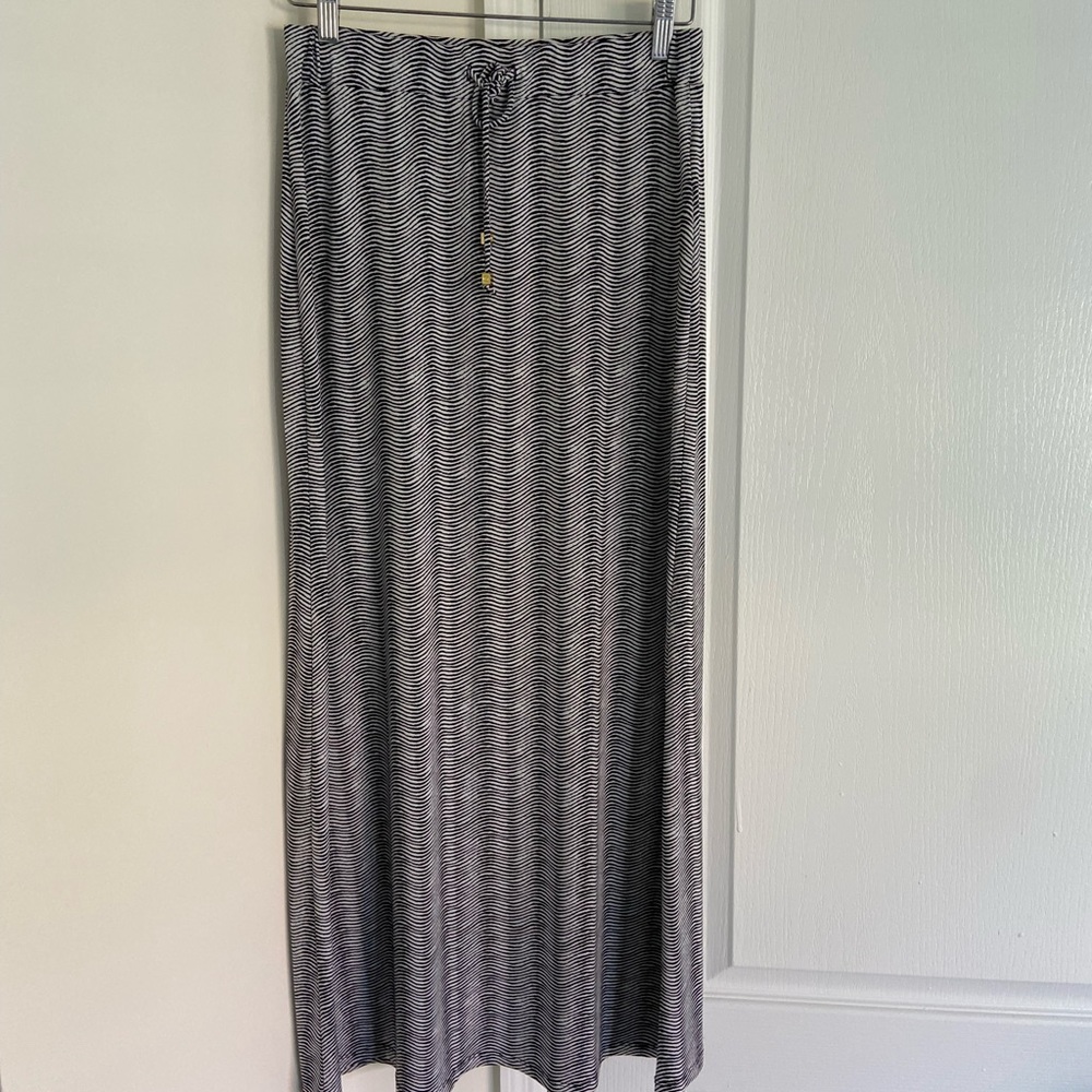 Skirt, maxi . S size.